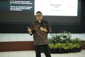 Pelatihan kehumasan Labschool 2025