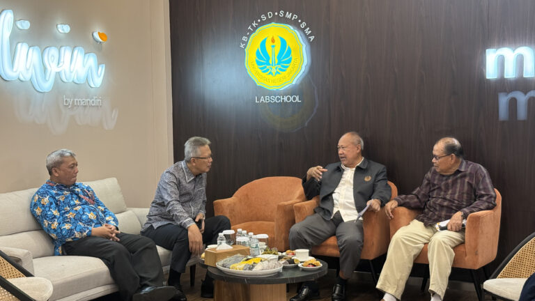 PSB SMA Labschool UNJ 2026