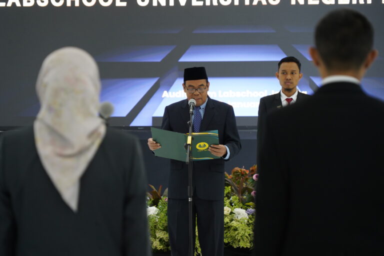 pelantikan kabag kasubag labschool