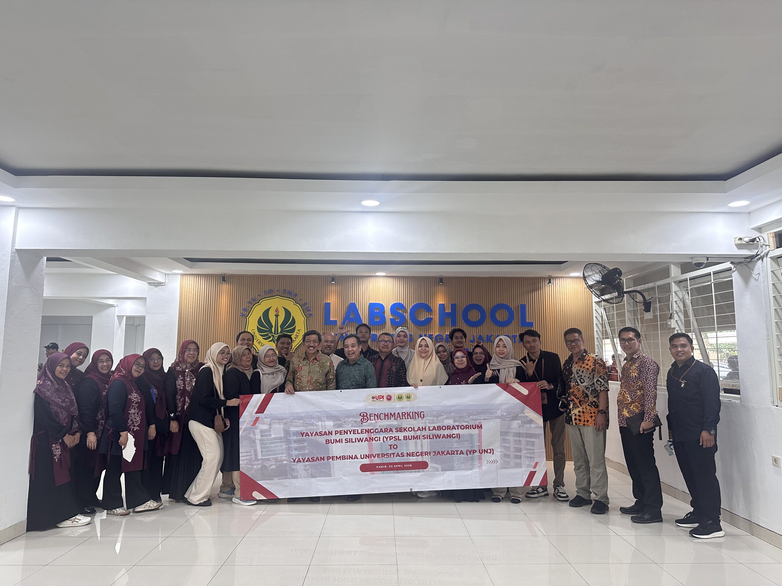 YPSL Bumi Siliwangi ke Labschool UNJ
