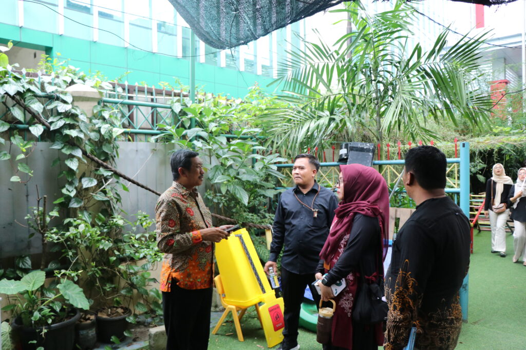 YPSL Bumi Siliwangi Ke labachool UNJ